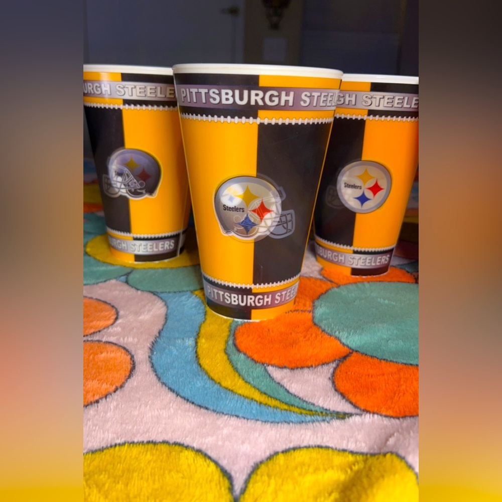 Pittsburgh Steelers 3D Holographic Reusable Plastic Cups 4 Pack NFL Football